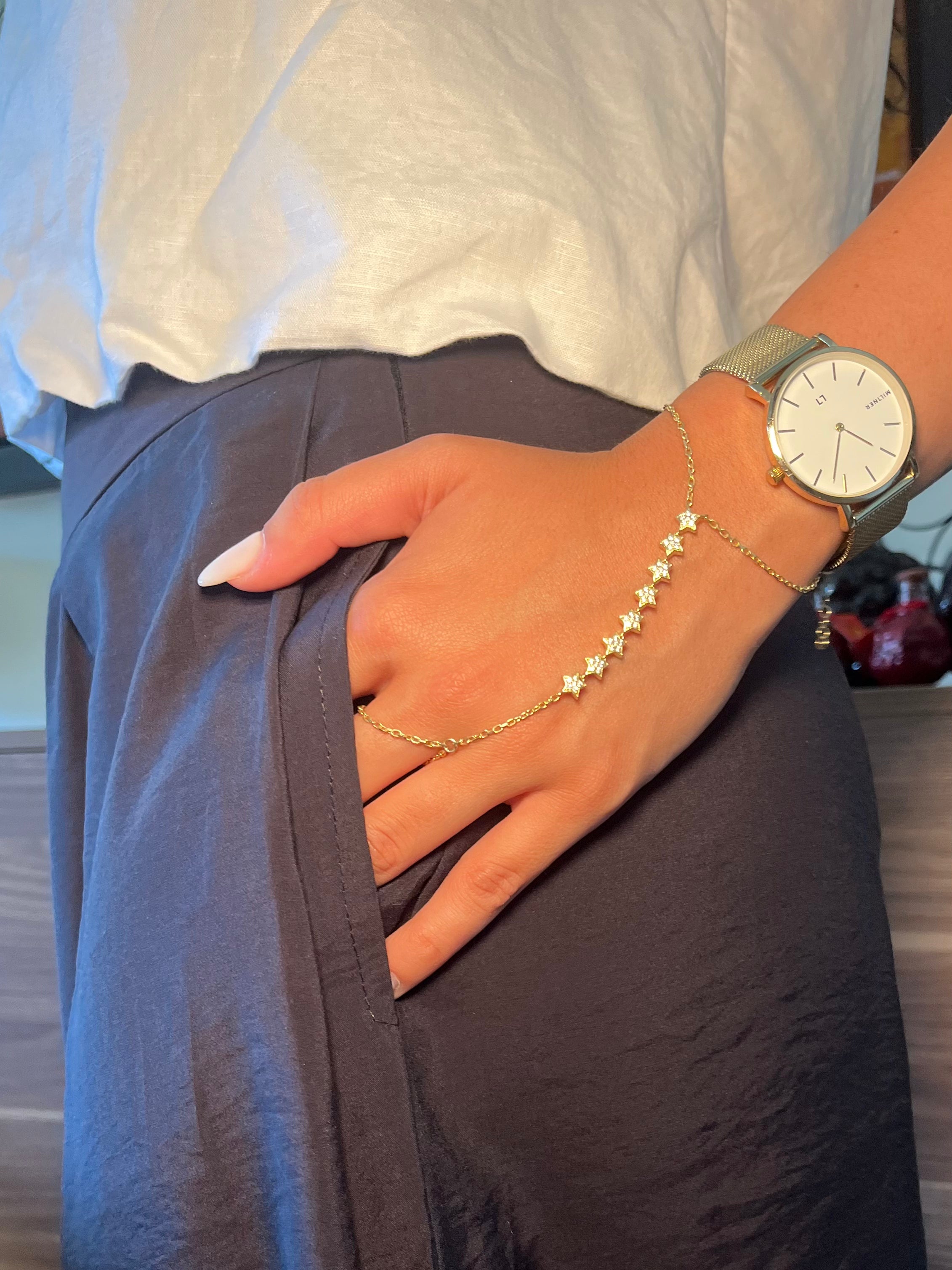 Étoile Stars Hand Chain